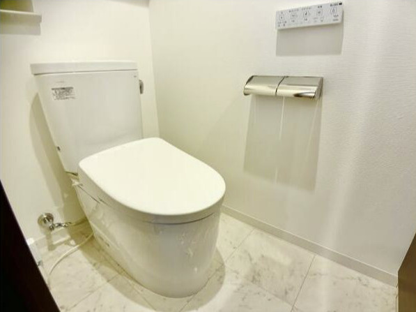 プラウド代々木初台のトイレ
