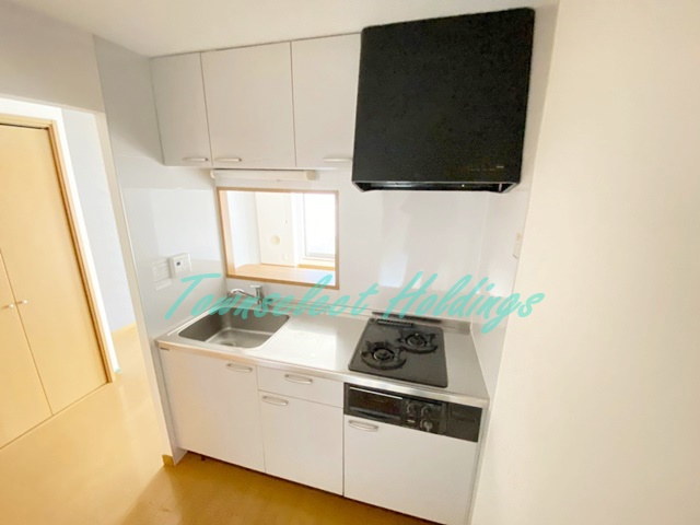 鎌倉市稲村ガ崎１丁目の賃貸マンションのキッチン