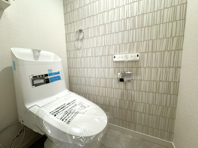 ライオンズマンション植田ヒルズウエストタワーのトイレ|コンパクトで使いやすいトイレです