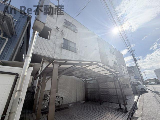 西川ビル