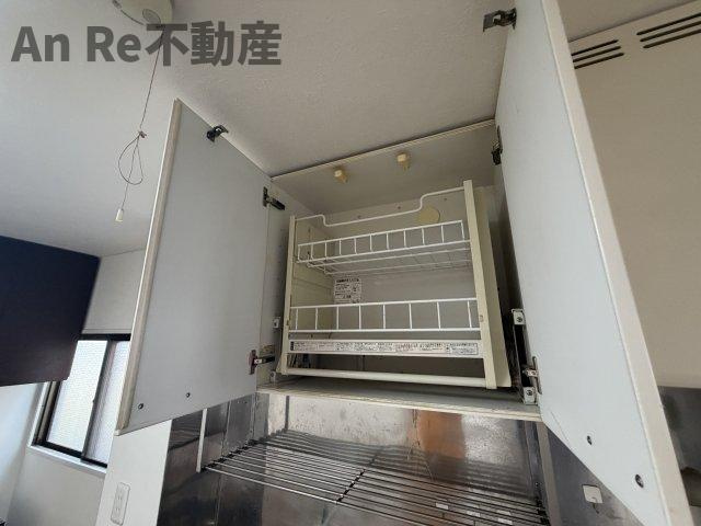 西川ビルの収納