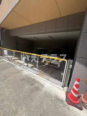 エステムコート神戸ハーバーランド前Ⅱの駐車場