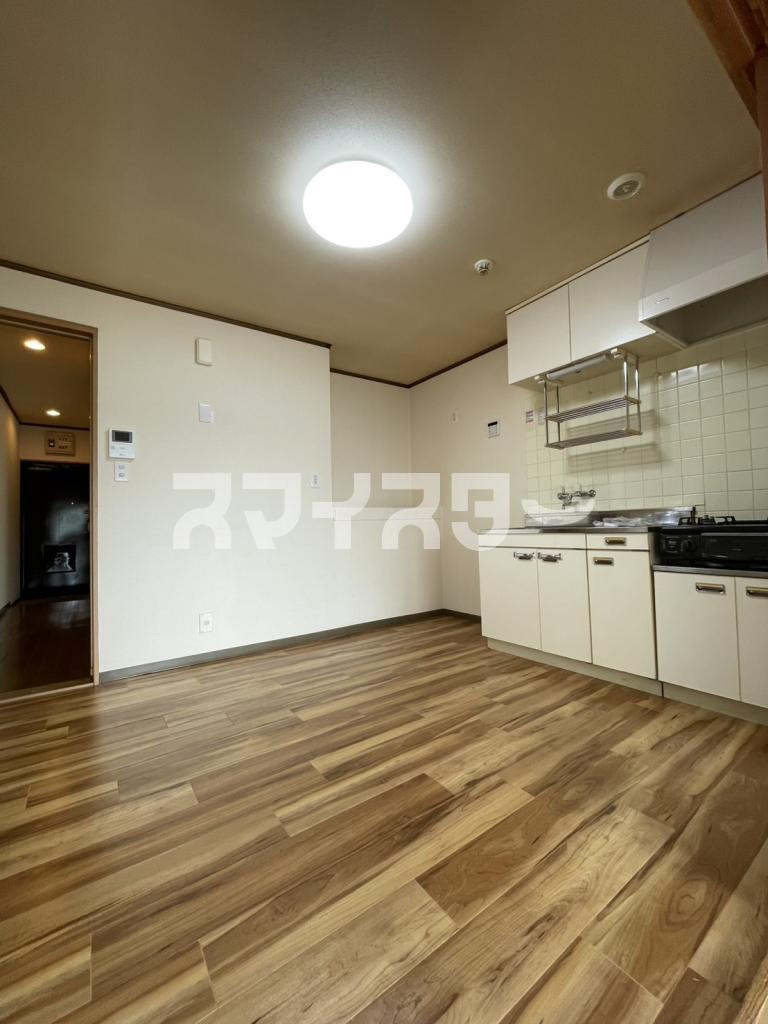 不入斗マンションの居間・リビング