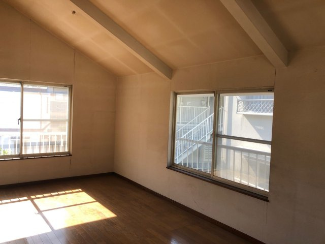 久留米市津福本町　中古戸建の洋室