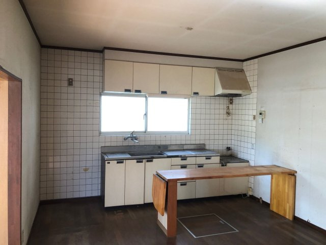 久留米市津福本町　中古戸建の居間・リビング