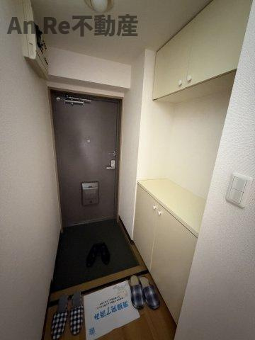 ドゥムールＮＹ２１の玄関