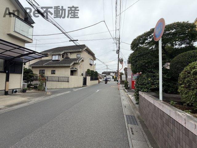 ドゥムールＮＹ２１の周辺