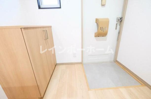 コーポ茂手木の玄関