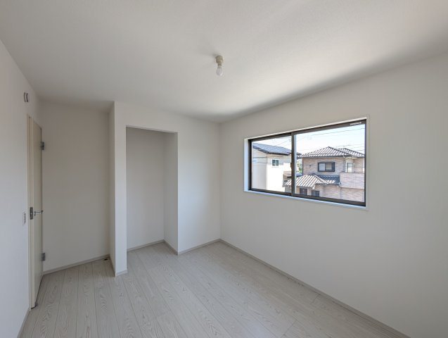 【洋室】 | リテラシエ高崎市聖石町1期ー①