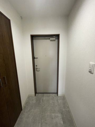 クレアール大久保の玄関