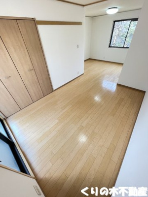 【居間・リビング】 | タクトハイツ日浅Ⅱ | 反転同タイプのお部屋です（現況を優先します）
