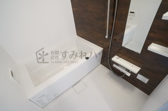 メゾン・ド・プランタンの浴室|参考、同建物・同間取りの号室