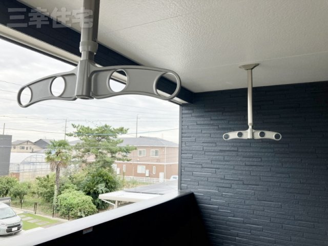 碧南市日進町　最終1棟のバルコニー|バルコニーには屋根があります。陽光・通風を確保した南向きの快適空間