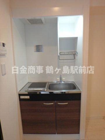 ウエストガーデン坂戸の独立洗面台