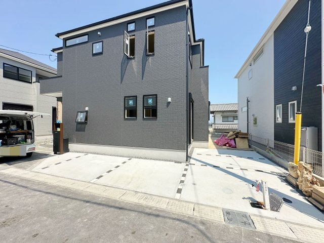 佐伯区坪井1丁目No.1の駐車場|(2号棟)駐車場スペース☆