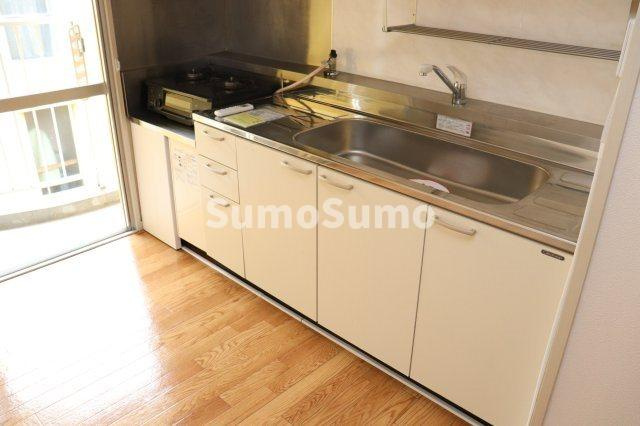 てんぐ屋西新ビルのキッチン