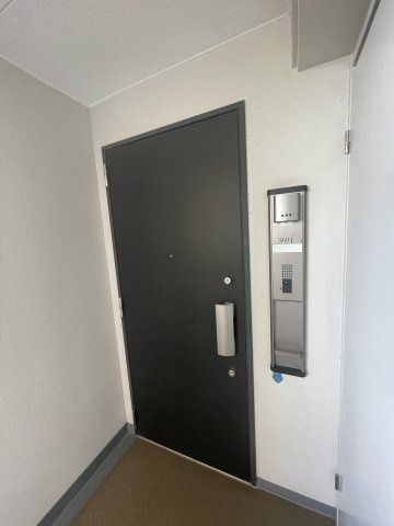 S-FORT神戸神楽町の玄関
