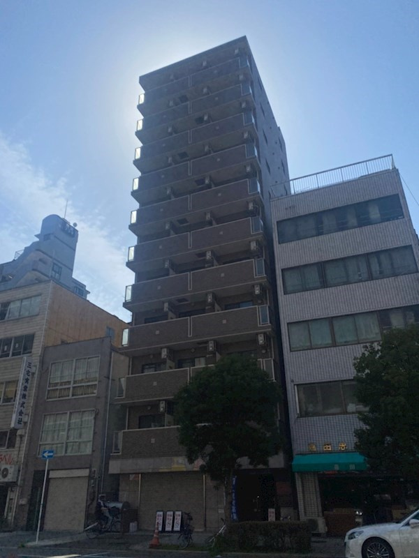 ブリリアントコート心斎橋イーストの外観