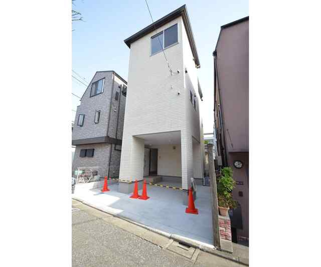 目黒区中町１丁目戸建の外観