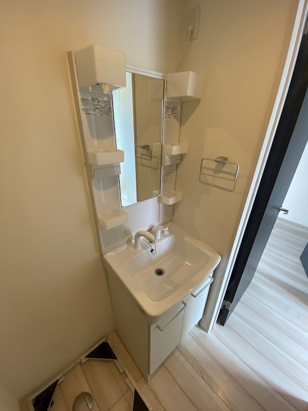 ラフィネ三軒茶屋のバルコニー