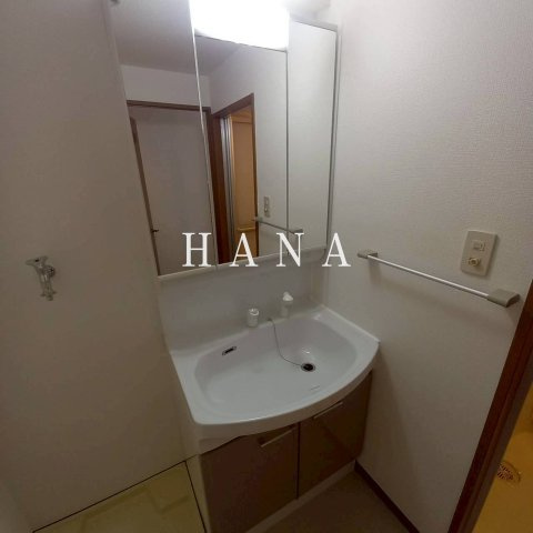 クラーシェ妙典の洗面所