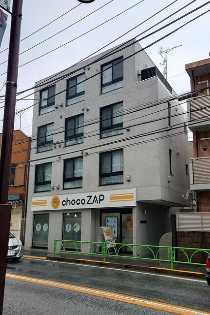 Ｌａ Ｂｌａｎｃｈｅｕｒ桜新町の外観|１Ｆのチョコザップが目印です 