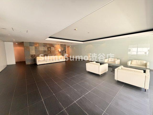 Ｇｒａｃｅ Ｃｏｕｒｔ Ｍｅｇｕｒｏのロビー|ロビーです