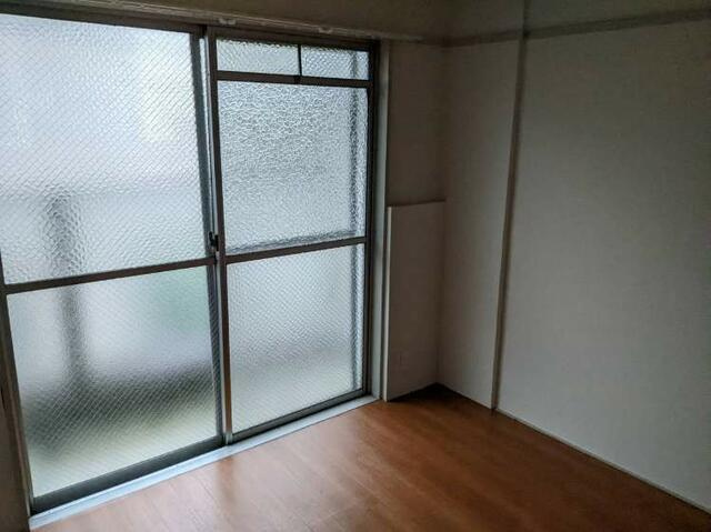 第二青興ビルの内装