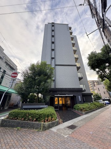 エスリード神戸WESTのエントランス