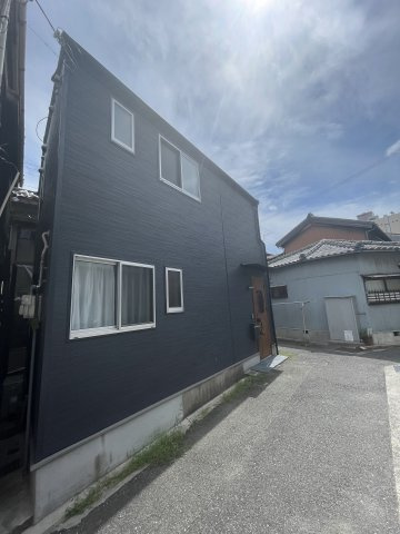 石井町６丁目貸家の外観