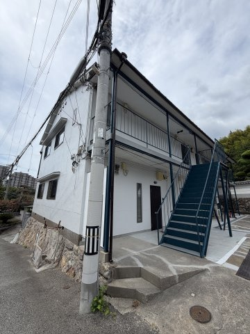 西脇ハイツの外観