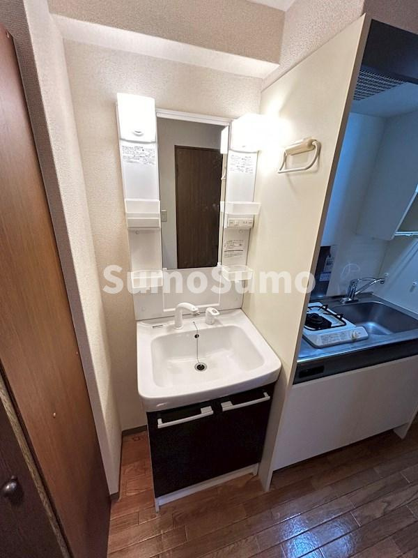 グランデアステール芦屋の洗面所