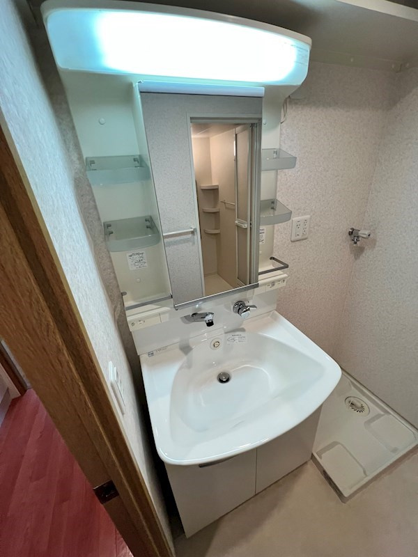 神戸アスタカレッジハイツの洗面所