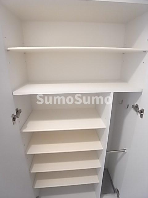 エスリードザ・ランドマーク神戸の収納