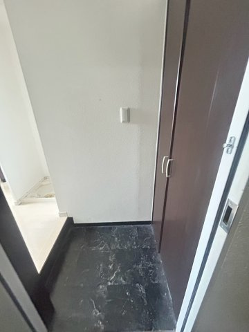 フォーラム西宮・平松町　の玄関