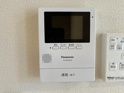 【内装】 | ラプレイル | カメラ付インターホン