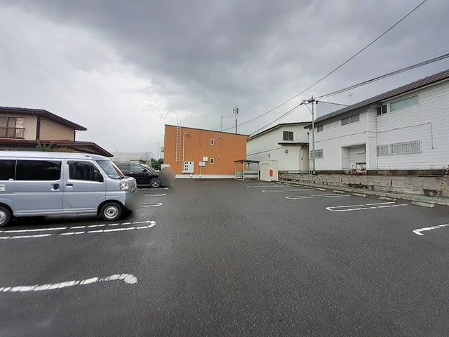 フレーシュ　ナカジマの駐車場|駐車場