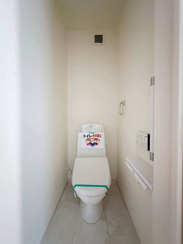 ●東区温品4丁目 No.1のトイレ|ウォシュレットトイレ☆
1階、2階にそれぞれトイレがあります♪