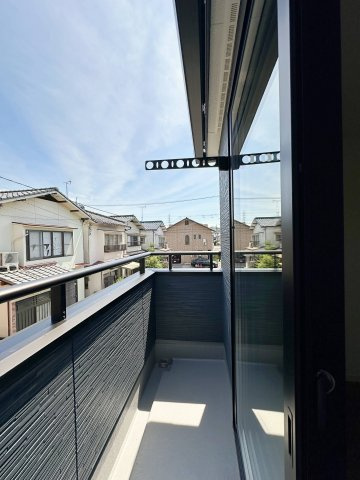 ●東区温品4丁目 No.1のバルコニー|バルコニー☆
南東向きで日当たり良好です♪
