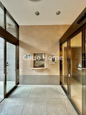 藤和シティホームズ清澄庭園の防犯設備|【オートロック】オートロックシステムでセキュリティ充実。当たり前ですが、安全で安心して暮らすのって大事ですよね。お探しのご条件でオートロック付きの物件を探す方も多いですがやはりセキュリティは大事です。