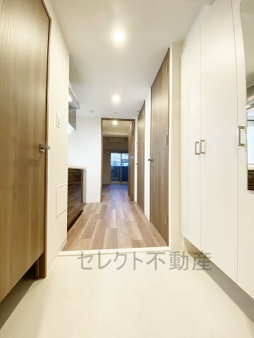 エスリード金山プルミエの玄関