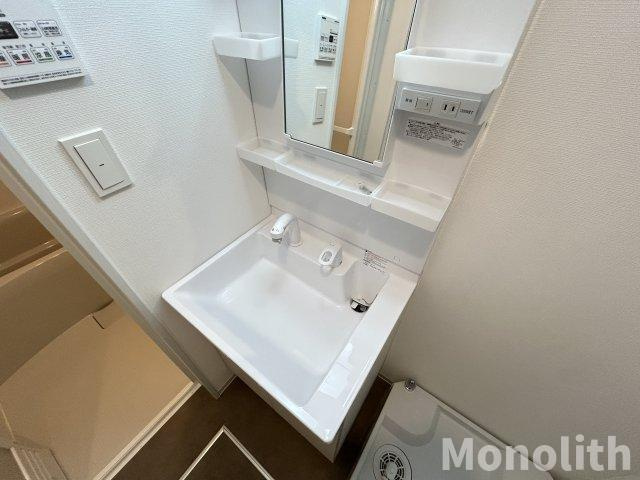 ジーメゾン岸和田上町の洗面所