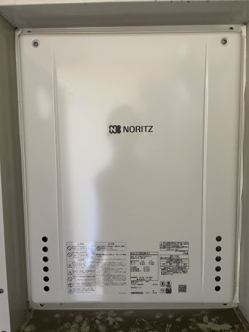 エバーライフリバーサイド飯塚弐番館の設備|給湯機。2022.9月製造のノーリツ製