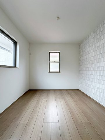 東区上温品4丁目の洋室|5.2帖の洋室☆