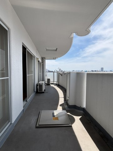 高松市茜町の中古マンションのバルコニー