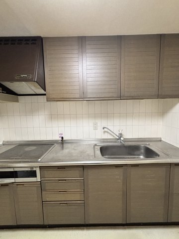 高松市茜町の中古マンションのキッチン