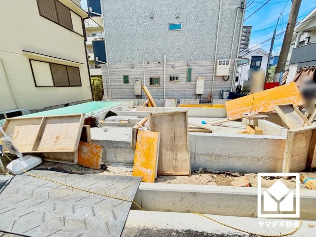 尼崎市長洲東通２期のその他|3階ホールにも収納スペースがあり、住空間を広々お使いいただけます。日用品のストックなどもすっきり片付きます。
