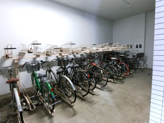 【その他共用部分】 | レグルス立川 | 駐輪場
