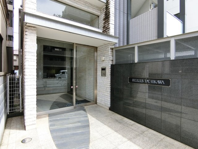 【エントランス】 | レグルス立川