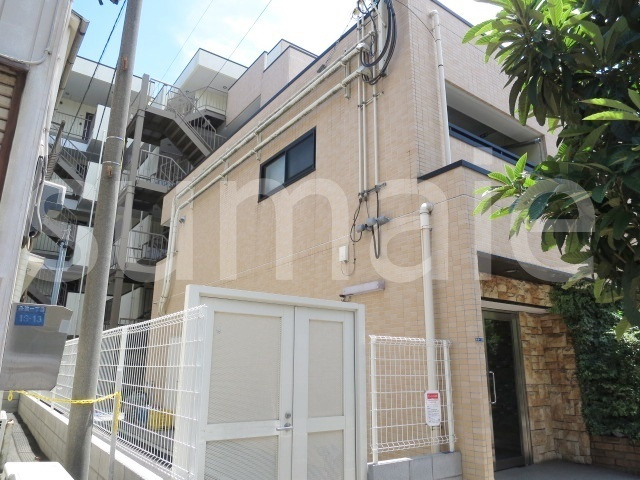 ティファニー舟渡のその他共用部分|敷地内にゴミ置き場あります☆彡